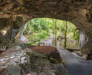 Entrada Cueva Zugarramurdi