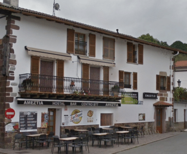 bar hostal santesteban